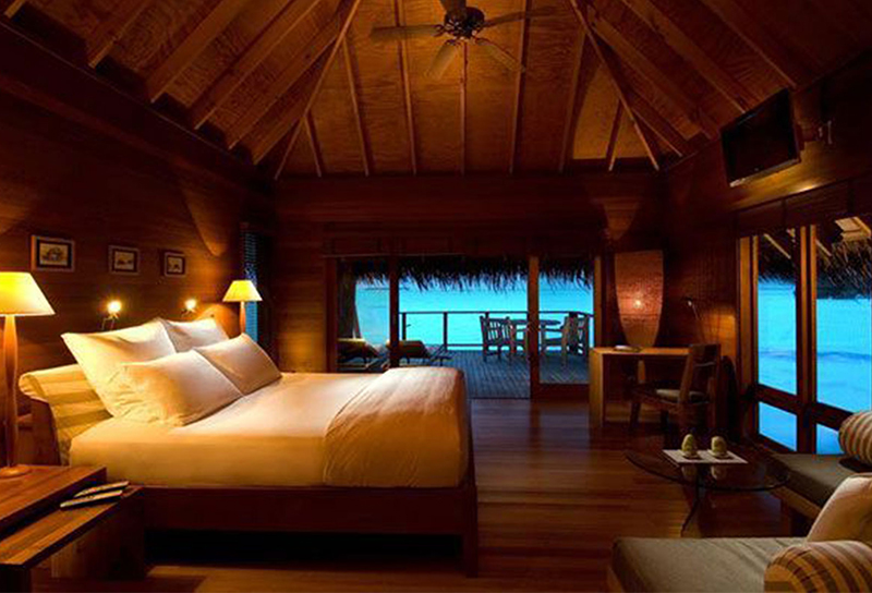 Máy sưởi dầu Tiross của nước nào?